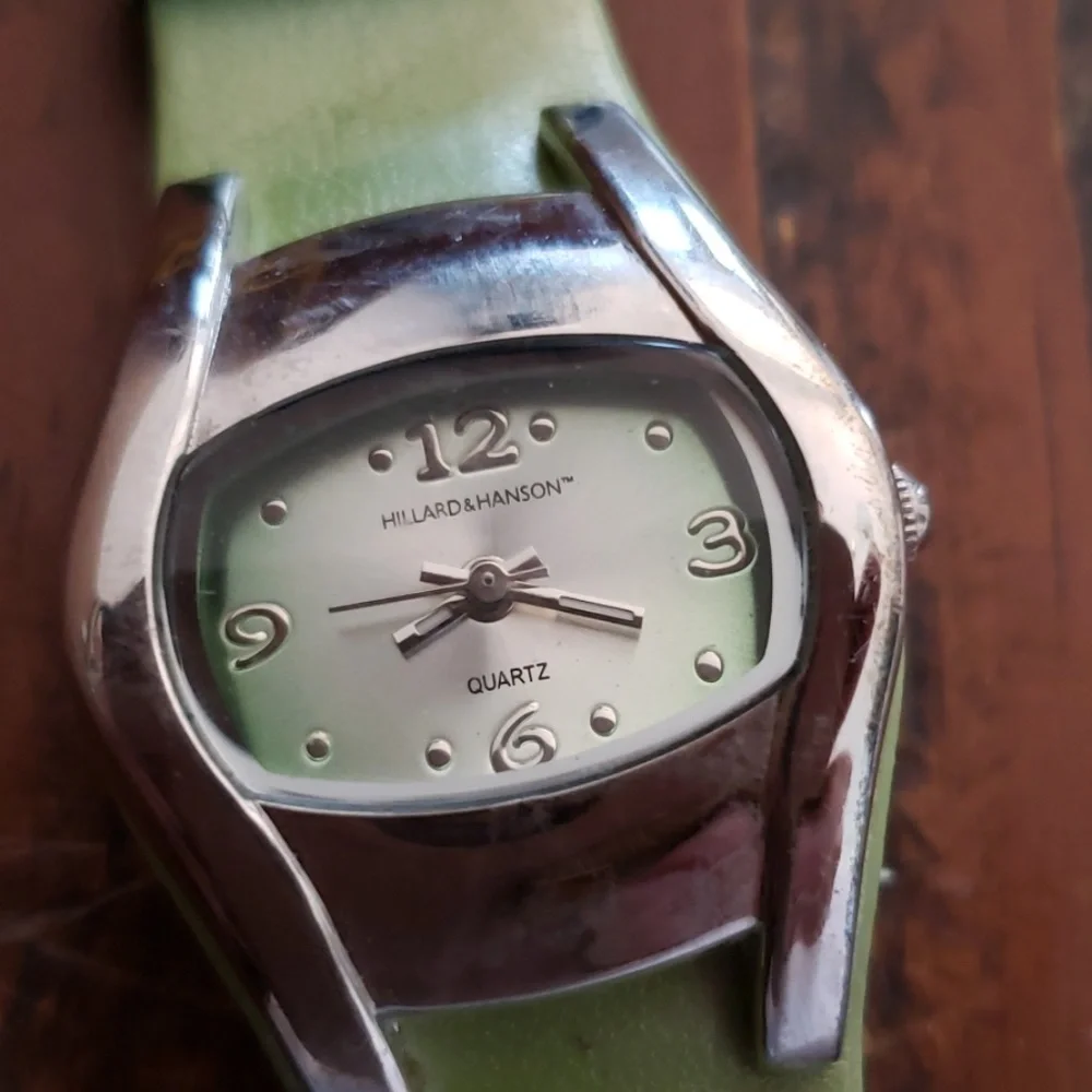 Hillard & Hanson Quartz Watch